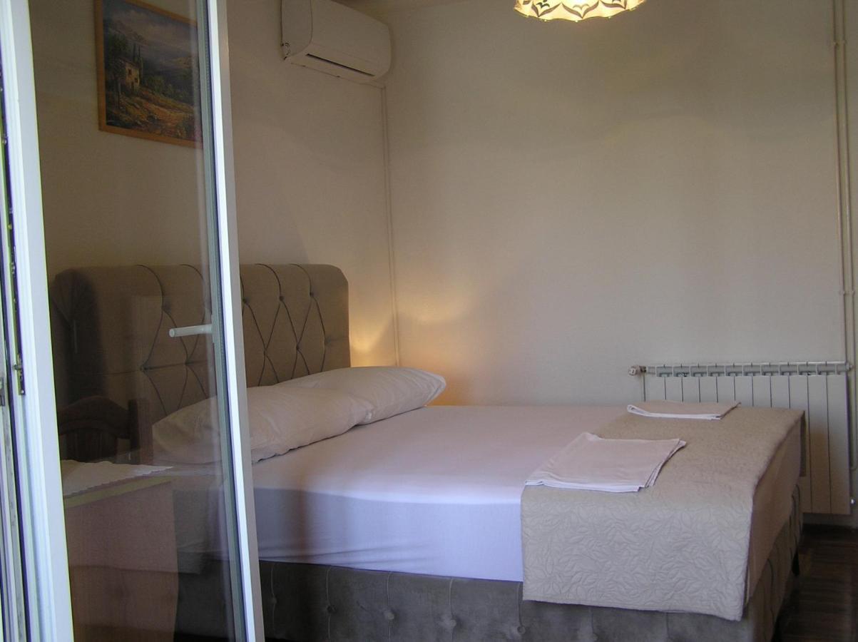 Guest House Adria سينج المظهر الخارجي الصورة