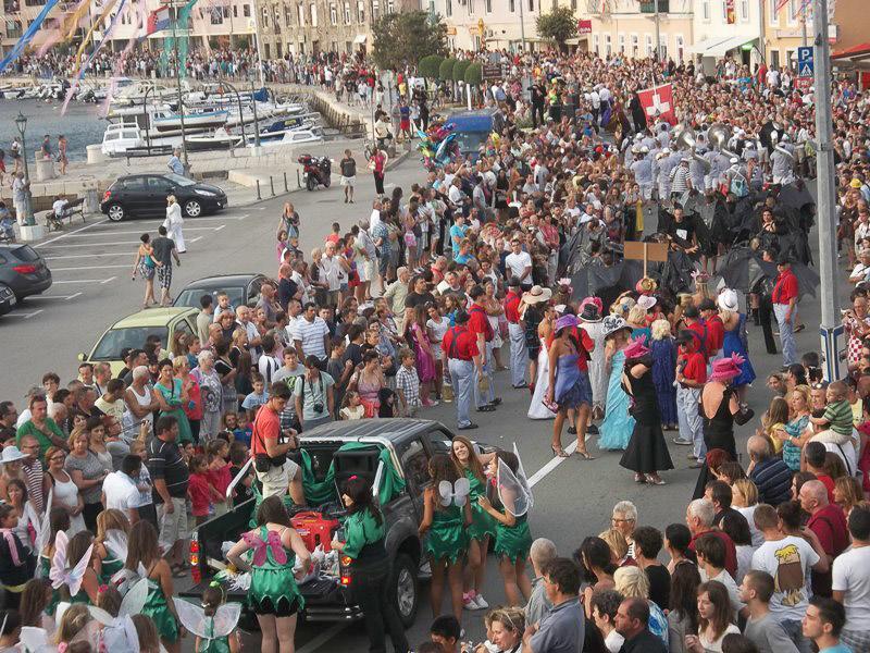 Guest House Adria سينج المظهر الخارجي الصورة